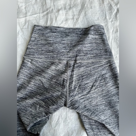 Lululemon - Picture 8 of 9